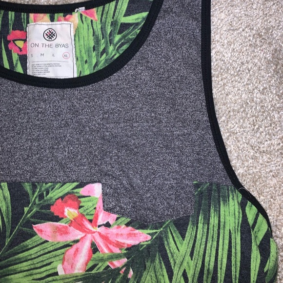 On the Byas Green & Gray tropical tank top sz XL - Picture 7 of 11